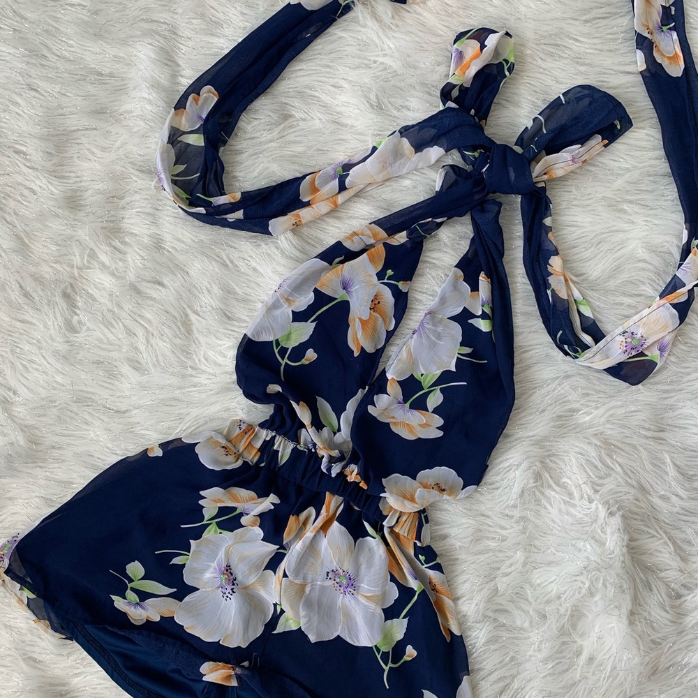 backless romper